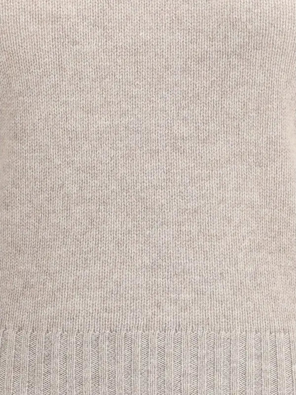 Allude Cashmere 
Sweater Beige